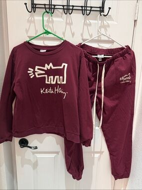 Keith Haring Women's Burgundy Graphic Pajama Set